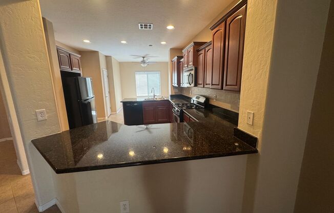 1 story, 3br, 3bth, 2cg, Aliante Community,