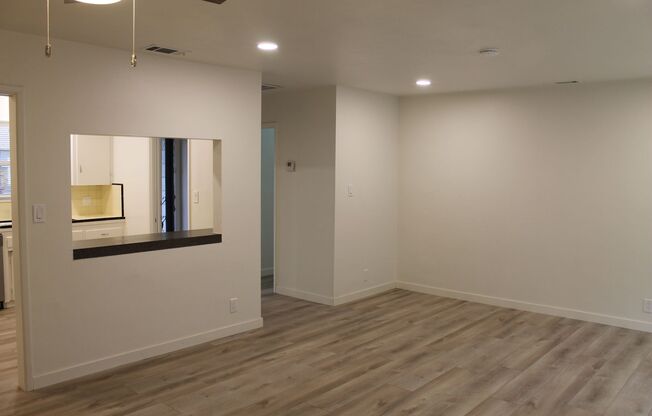 2 beds, 1 bath, $2,400