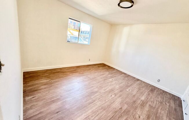 930 - 966 Parker Court