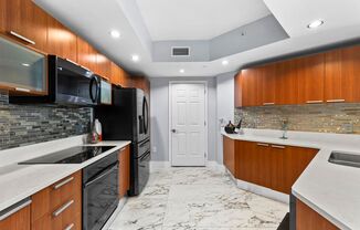 2 beds, 2 baths, $2,695, Unit #104