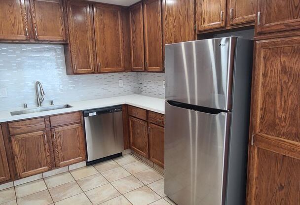 2 beds, 1 bath, $3,500