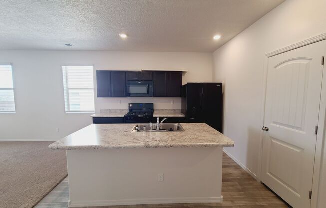 3 beds, 2 baths, $1,845