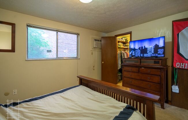 1 bed, 1 bath, $1,125, Unit 1134 Apollo Pl.