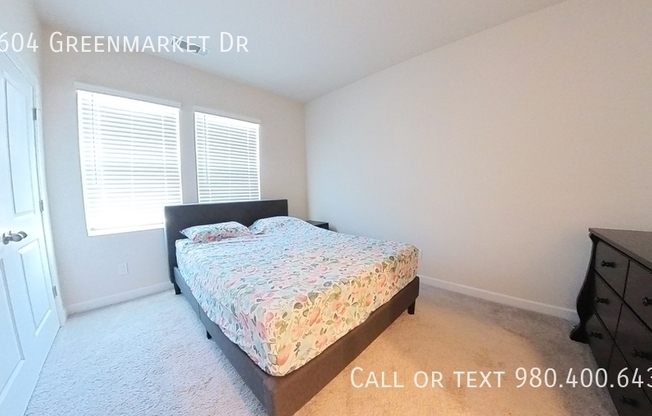 2604 GREENMARKET DR