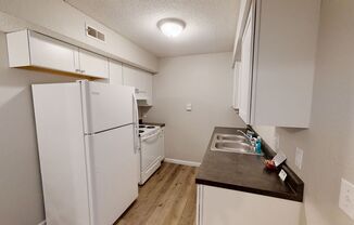 1 bed, 1 bath, 585 sqft, $650, Unit Unit 12