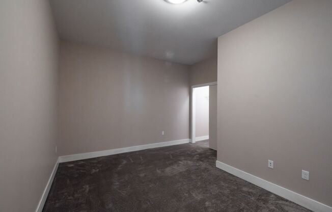 2 beds, 2 baths, 1,125 sqft, $2,120, Unit L19