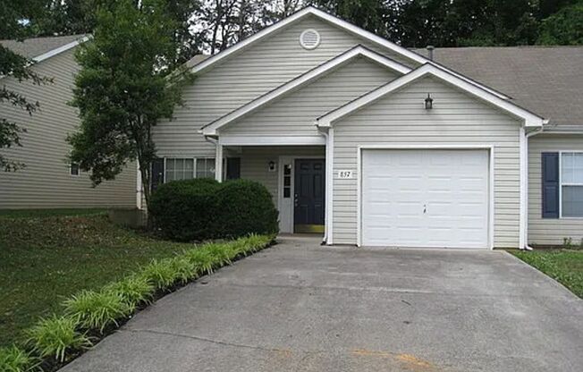 Knoxville 37934 - 3 bed 2 bath - call Ryan Fogarty 865-333-4840