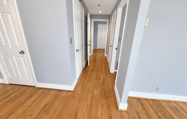 2 beds, 2 baths, $3,395, Unit # 1703
