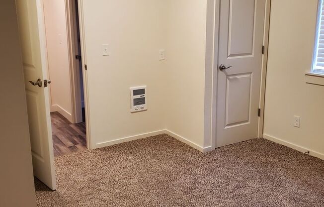 Single family ranch duplex. 3 bedrooms & 1 bathroom.