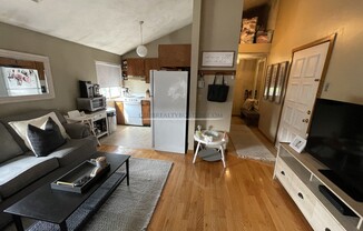 344 MARKET ST
