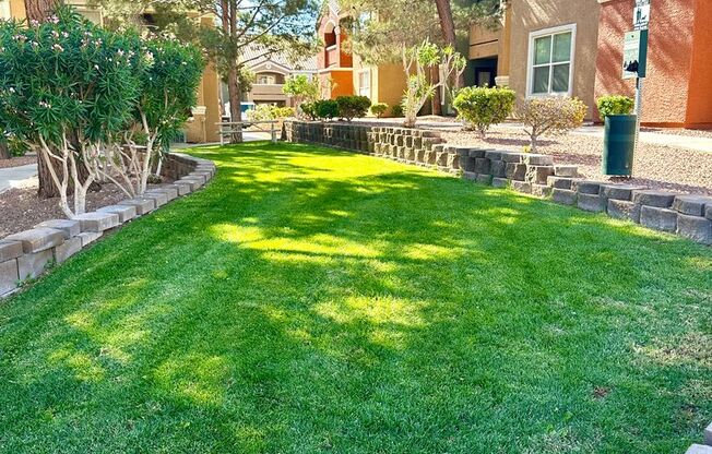 2 beds, 2 baths, $1,299, Unit # 2095