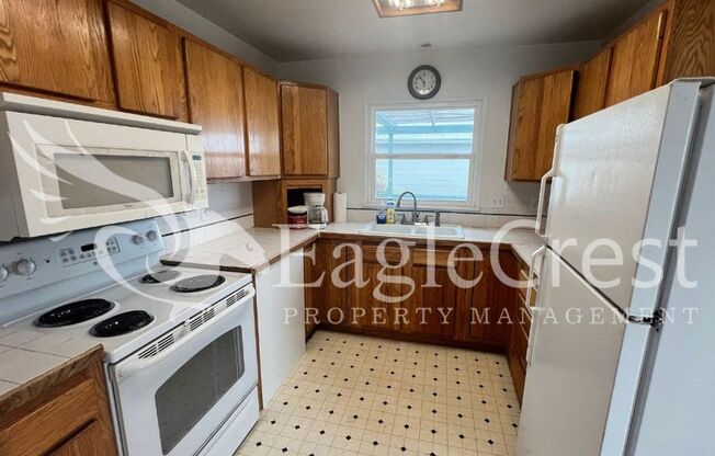 3 beds, 2 baths, $1,995