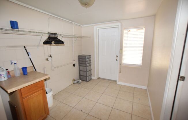 3 beds, 1 bath, $1,500