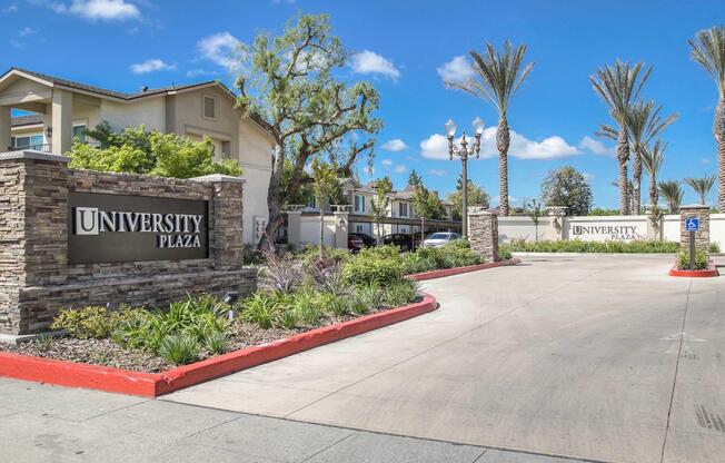University Plaza - Fresno, CA