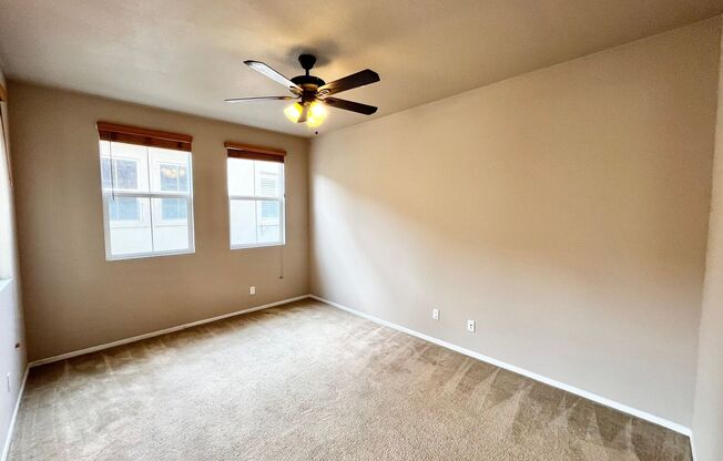 Fantastic 2B/2.5BA Townhouse w/ Washer/Dryer, Attached Garage, and AC!