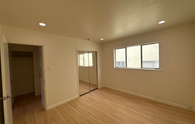 317 Warwick- 270- 1196/2701