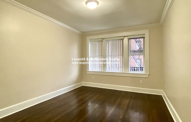 3 beds, 1 bath, 1,372 sqft, $4,600, Unit 3