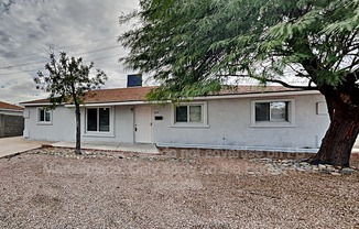 3129 W MONTEBELLO AVE