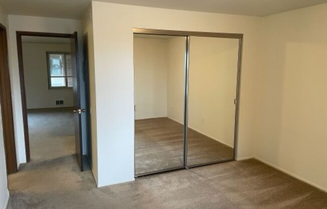 1 bed, 1 bath, 630 sqft, $1,400, Unit 301