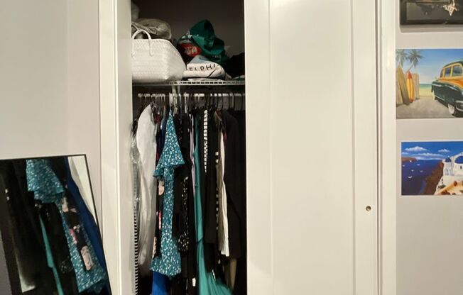 1 bed, 1 bath, $1,350, Unit Apt 19