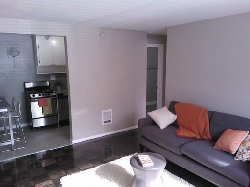 1101 10th Ave E