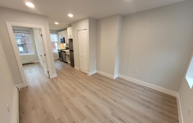 44 Joy St