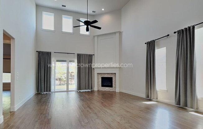 4432 TALL KNIGHT LN