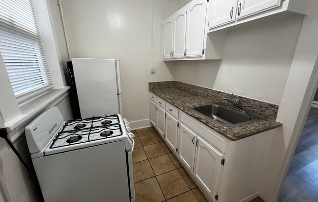 1 bed, 1 bath, 530 sqft, $1,545, Unit 301