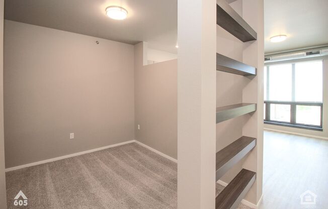 Studio, 1 bath, 558 sqft, $925, Unit 5521-5326