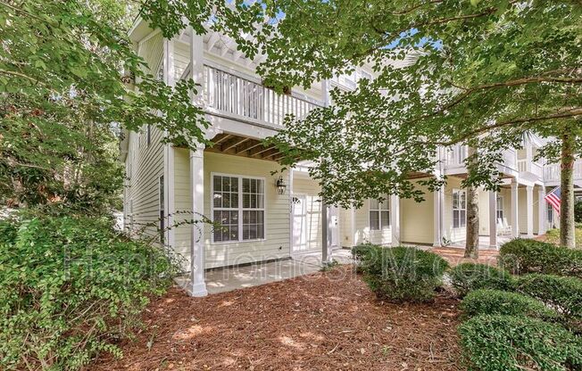 2932 SUGARBERRY LN