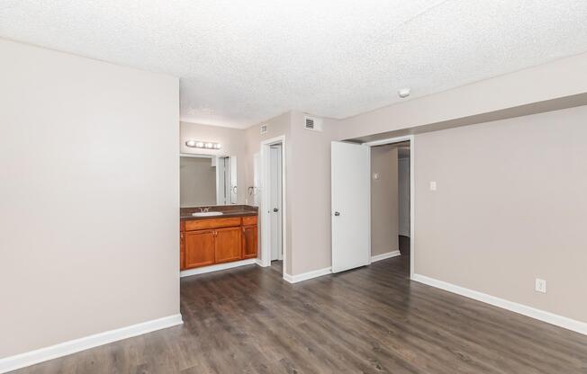 2 beds, 2 baths, 1,145 sqft, $1,425