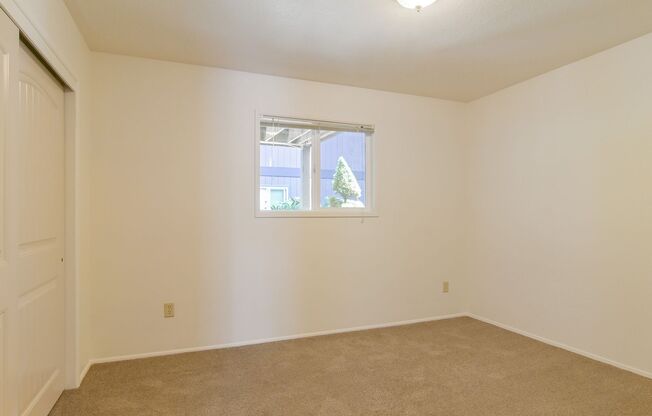 2 beds, 1 bath, $1,550, Unit 3