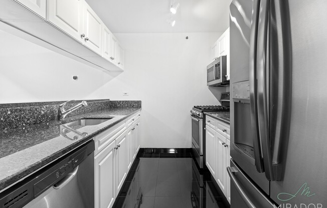 1 bed, 1 bath, $6,400, Unit 910