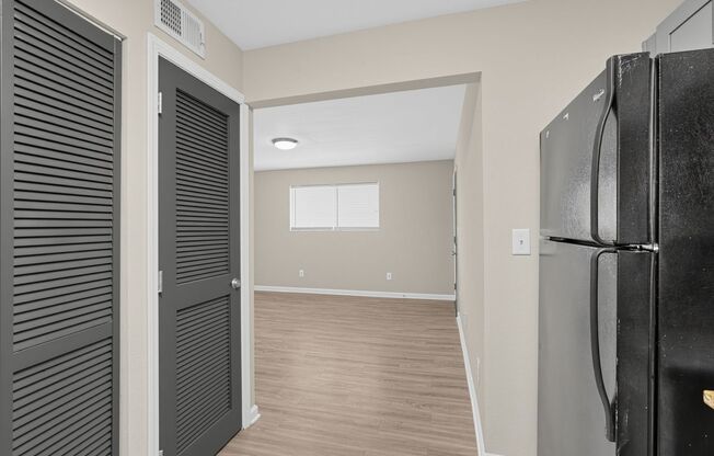 1 bed, 1 bath, 600 sqft, $1,100, Unit 1460-C10