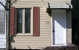 Fantastic 2+ Bedroom w/ 1 1/2 Bath Home! Recently Renovated! Hardwood Floors! Central Air! W/D Hook-ups!!