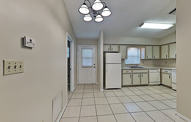 32717 BLOSSOM LN
