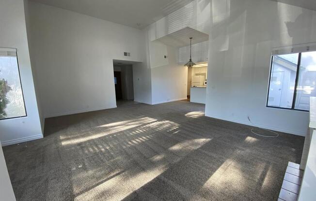 520 Via De La Valle Unit D