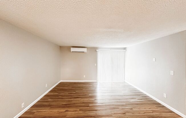 2 beds, 2 baths, 1,096 sqft, $1,475, Unit 1883C