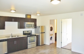 1 bed, 1 bath, $1,450