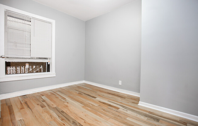 2 beds, 1 bath, 1,000 sqft, $1,510, Unit 4238 - 1W
