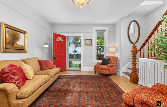 111 ROCHELLE ST W