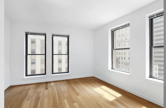 43 Exchange Pl.