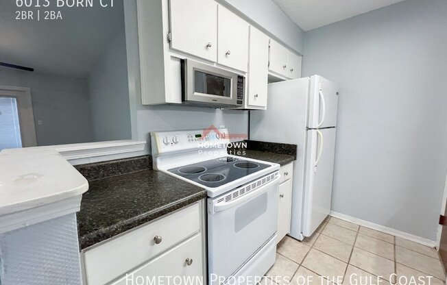 2 beds, 2 baths, 999 sqft, $1,250