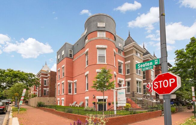 1,900+ SQ FT in Bloomingdale NW DC