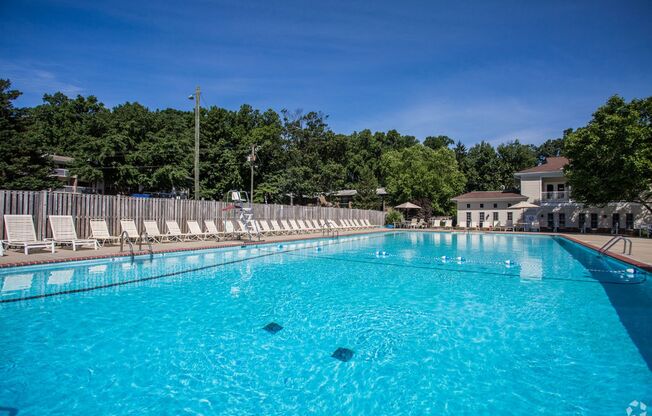 1 bed, 1 bath, 800 sqft, $2,010, Unit 1812WL-201