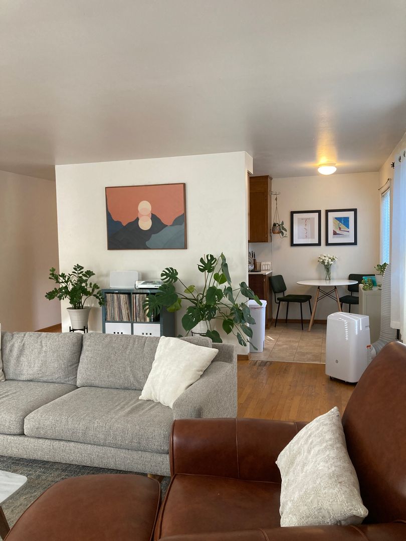 FREMONT 5 APARTMENTS