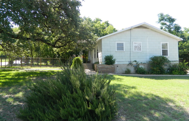 Ginder Properties3 (4501 Lareina Dr)