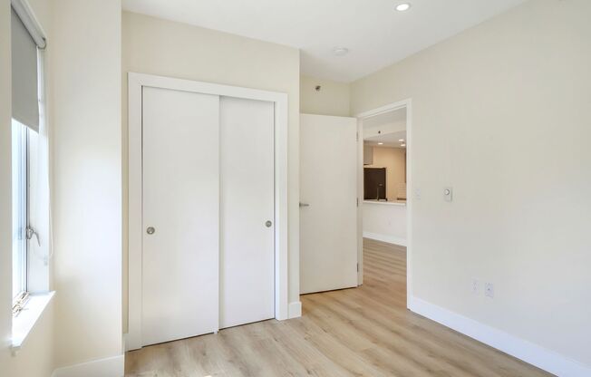 2 beds, 1 bath, 760 sqft, $2,698, Unit 604