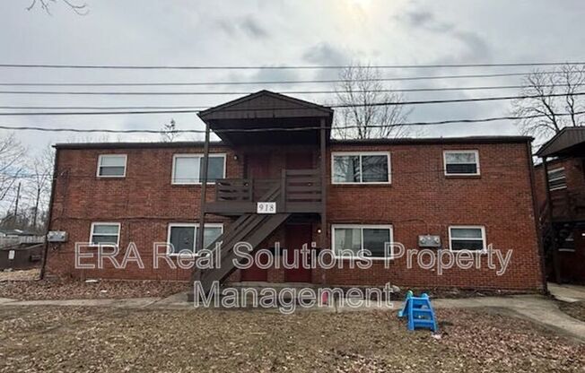 918 RARIG AVE