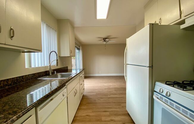 2 beds, 1 bath, 500 sqft, $2,395, Unit 24686